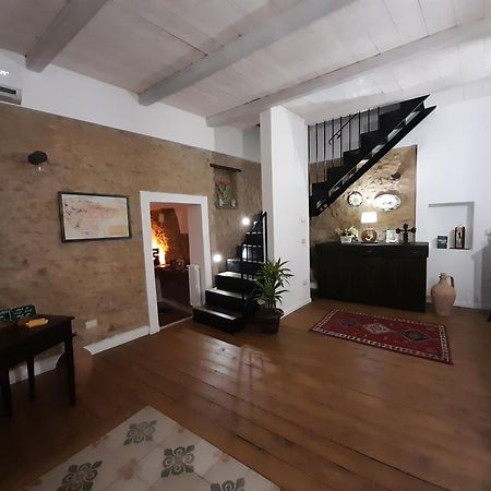 مبيت وإفطار إينّا Antica Dimora Historic Building المظهر الخارجي الصورة